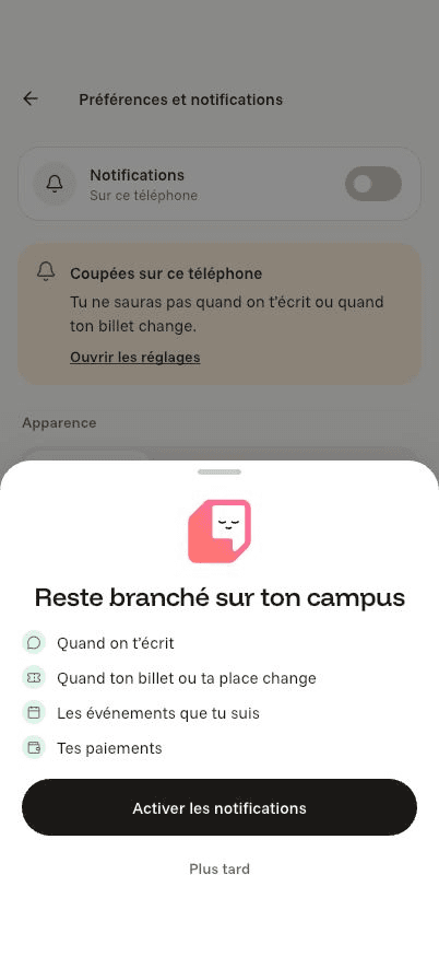 Écran « Active les notifications » de l’application Komi sur iPhone